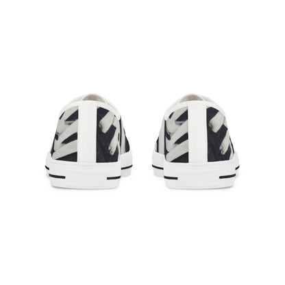 Abigail Swiftfoot - Low Top